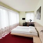 Astor & Serviced 3*