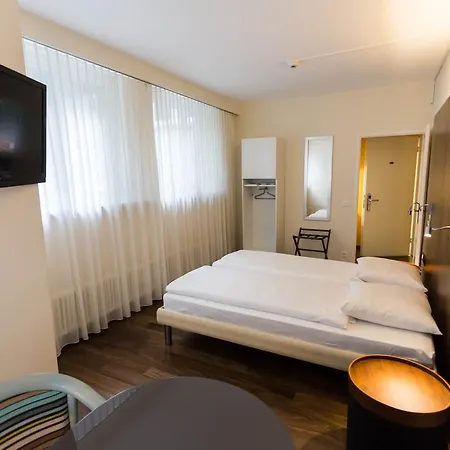 Hotel Astor & Serviced 3*
