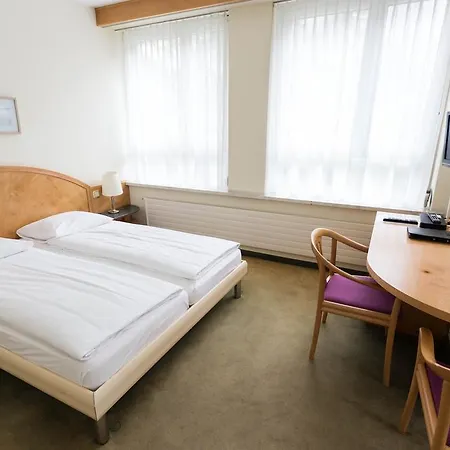 Astor & Serviced Hotel 3*