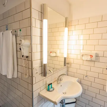 Hotel Astor & Serviced 3*