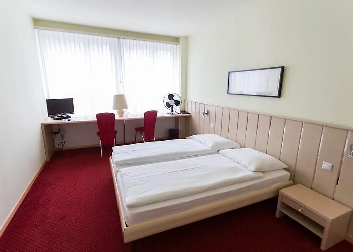 Astor & Serviced 3* Zürih