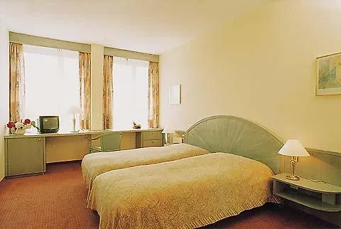 Astor & Serviced 3* Zürich