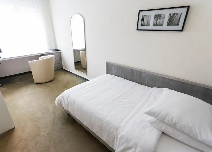 Astor & Serviced 3* Zürich