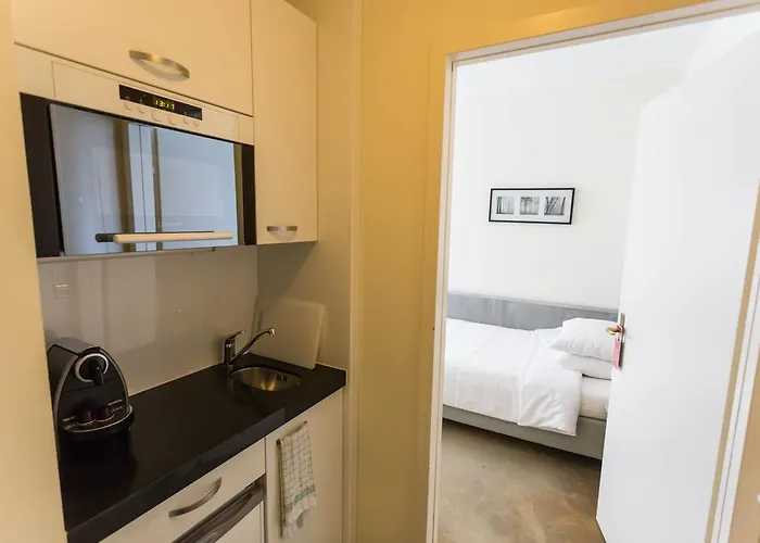 Astor & Serviced Hotell