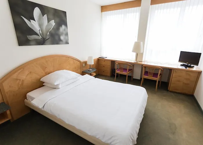 Hotel Astor & Serviced 3*