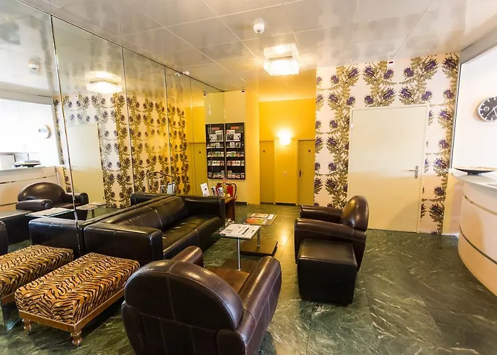 Astor & Serviced Hotell 3*