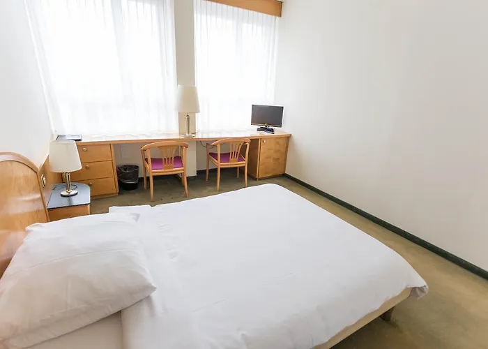 Astor & Serviced Цюрих